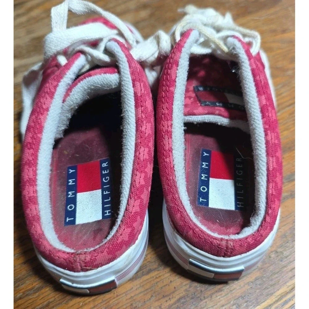 Tommy Hilfiger Red Star‎ Slip On Shoes Kids Size 11.5 Vintage Platform
